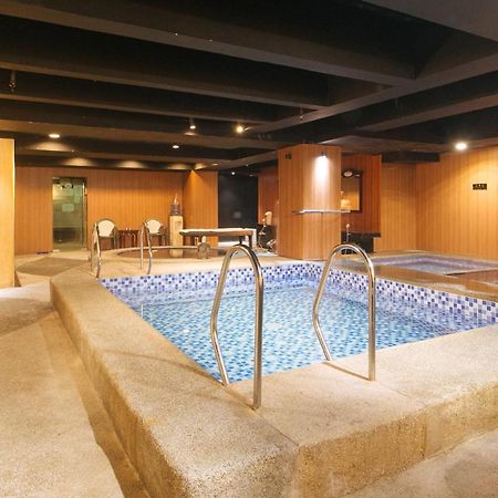 Reddoorz Premium At Jjimjbang Hotel Spa 마닐라 외부 사진