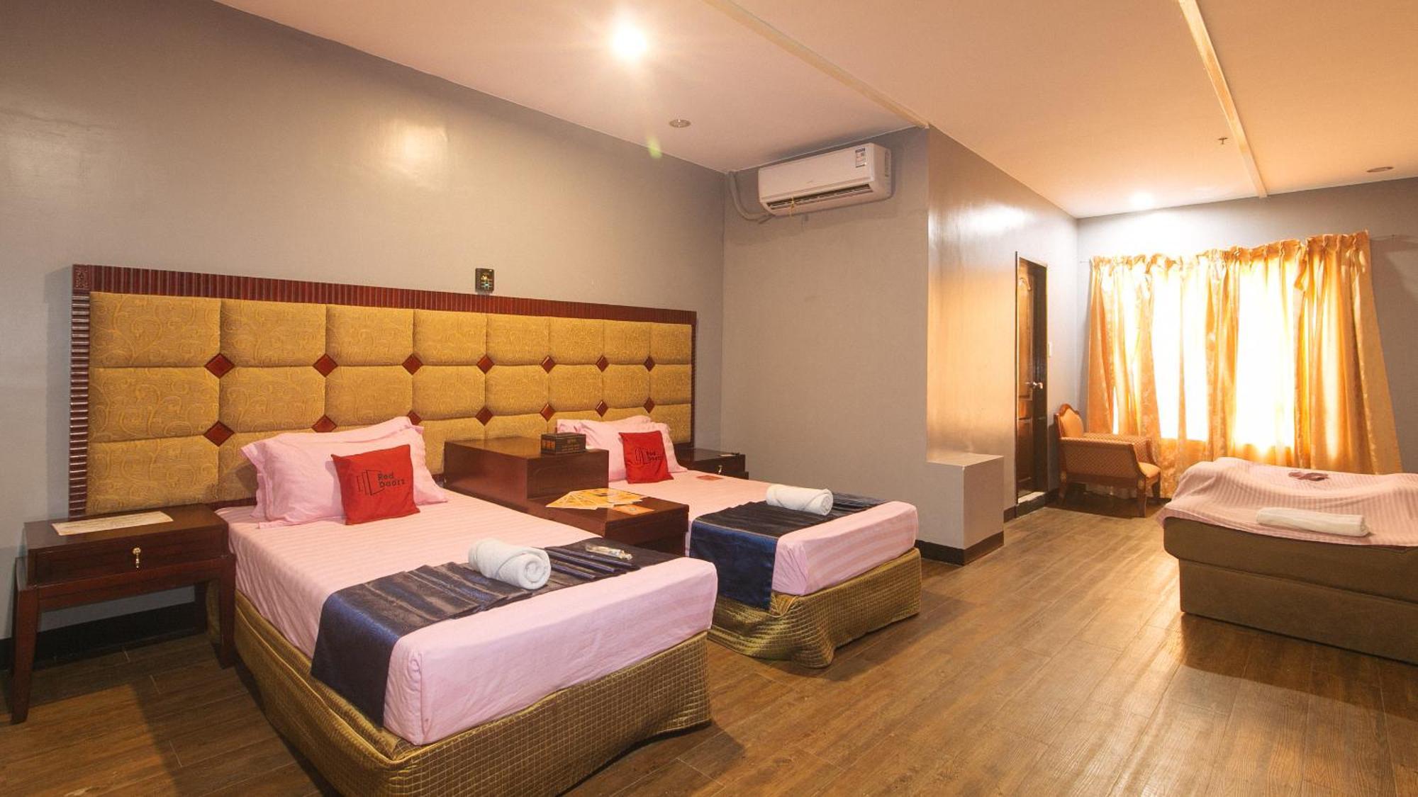 Reddoorz Premium At Jjimjbang Hotel Spa 마닐라 외부 사진